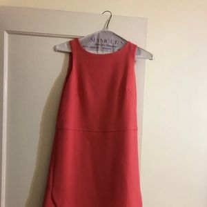 Sleveless coral dress